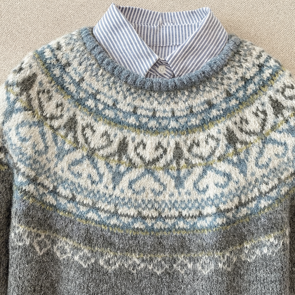 Chic Vintage Knitted Sweater