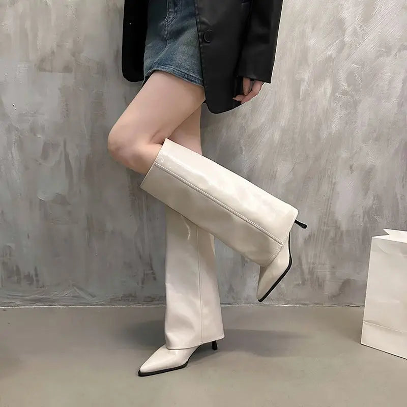 Women’ s Leather Thigh-High Boots with Buckle