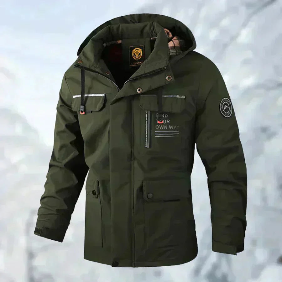Comfortable Windproof Waterproof Jacket with Multi Pockets