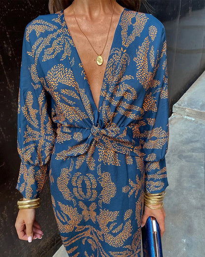 Elegant dress with floral print