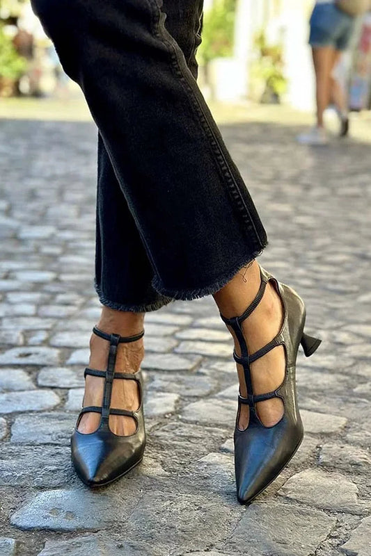 ELEGANT REAL LEATHER PUMPS WITH STRAPS