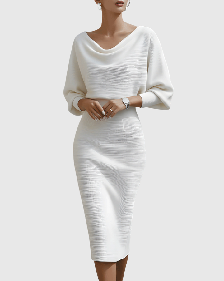 Ismeria | Vestido Midi Blanco Drapeado con Manga Murciélago