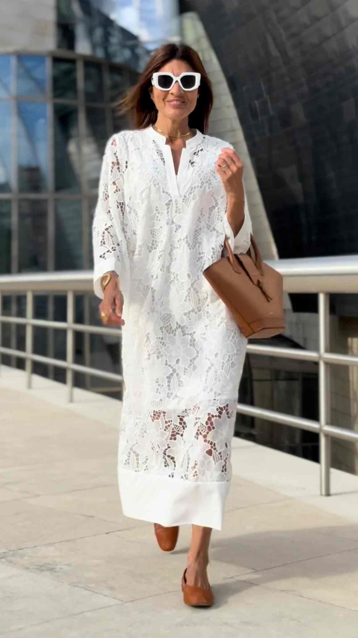 Luana | Elegant Lace Midi Dress