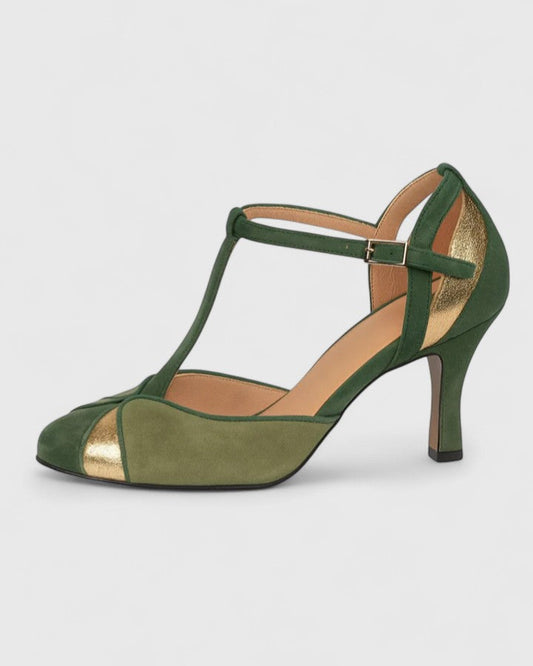 Zapatos de tacón elegantes de noche