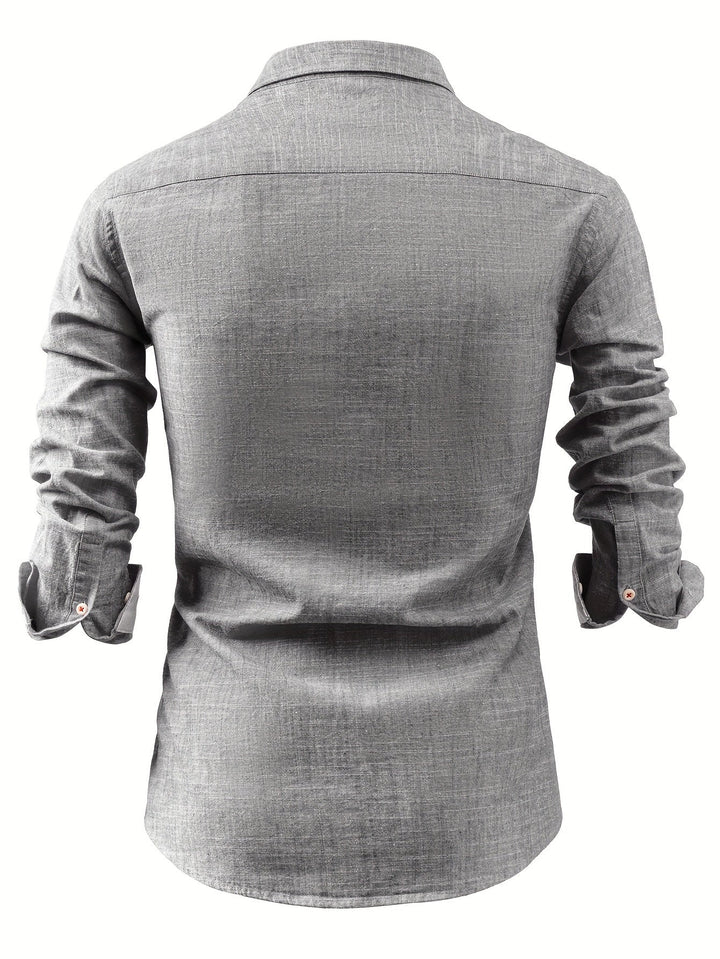 Camisa abotonada refinada