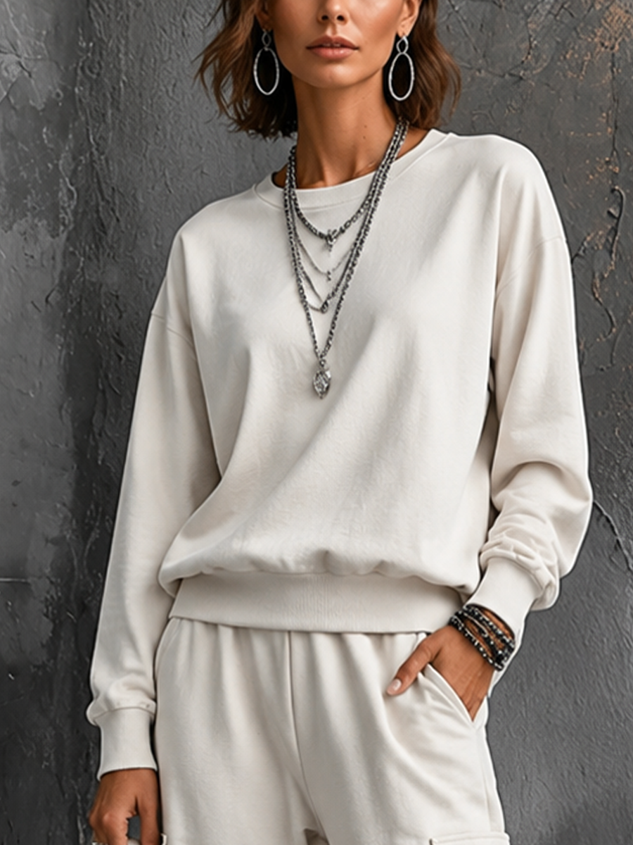 Women's Casual Street Style Off-White Cotton Blend Crew Neck Long-Sleeve Sweatshirt And Cargo Pocket Jogger Pants Set