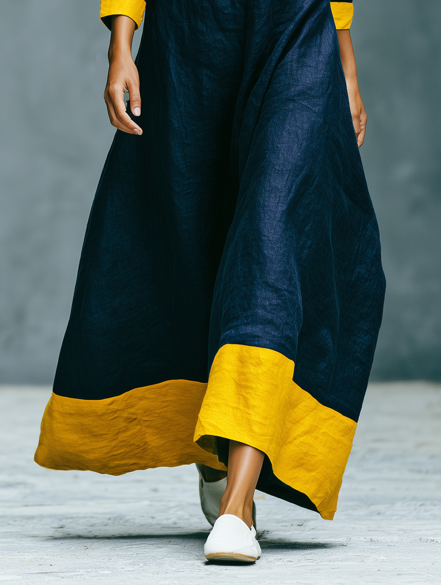 Women's Minimalist Color-Block Linen-Blend Maxi Dress With Crew Neck And Three-Quarter Sleeves