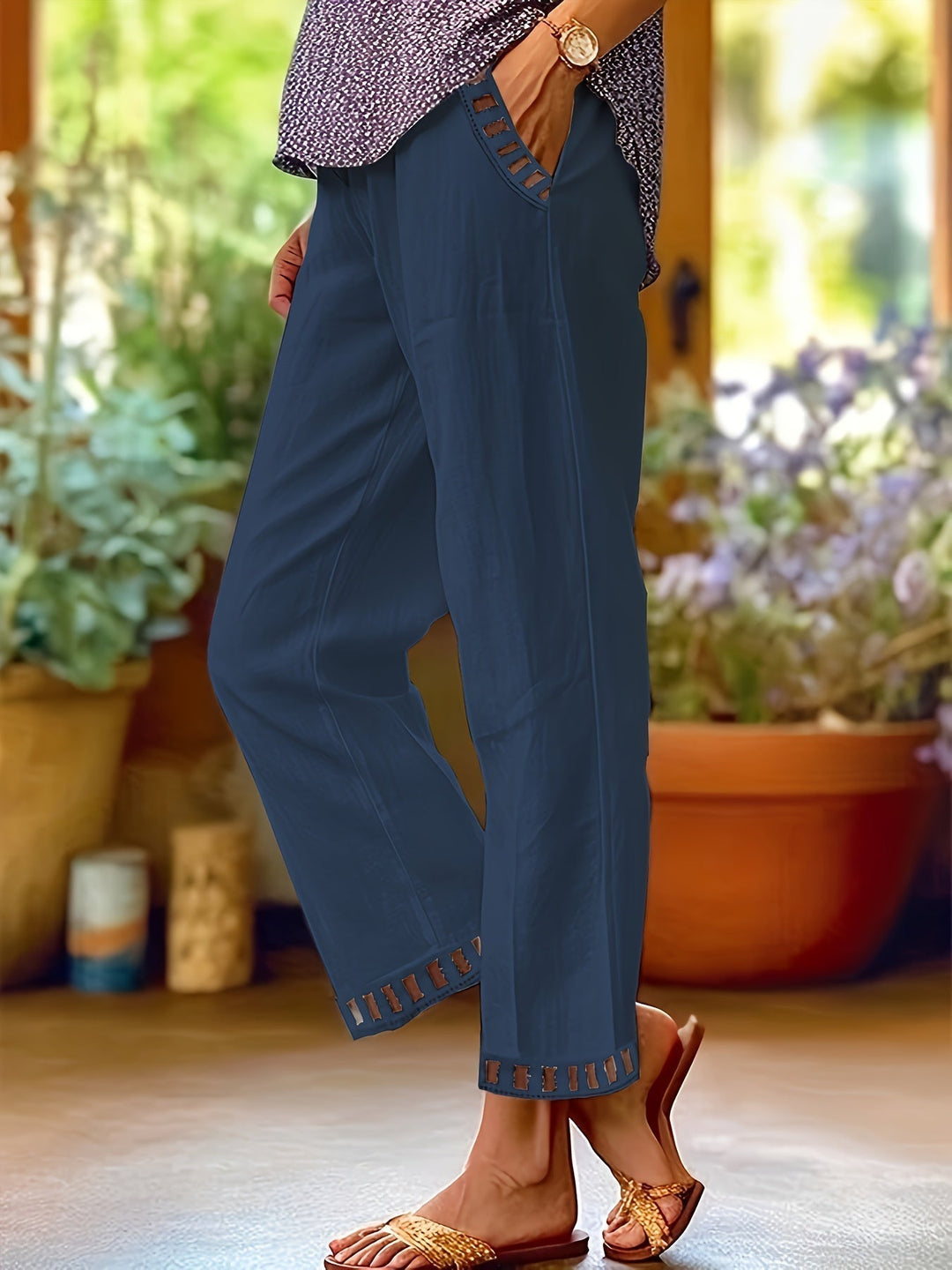 Pantalones cropped holgados con ribete en contraste