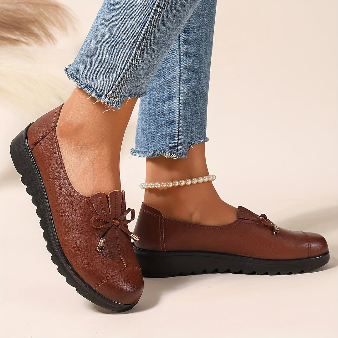 Women's Elegant Slip-On Loafers with Decorative Bow Detail