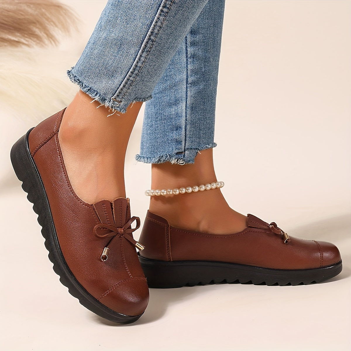 Women's Elegant Slip-On Loafers with Decorative Bow Detail