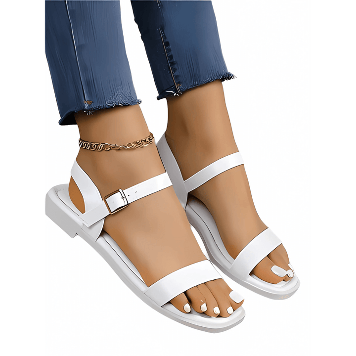 Sandalias Segovia Chic con Tira de Hebilla
