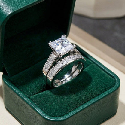 10158489567529|White Gold