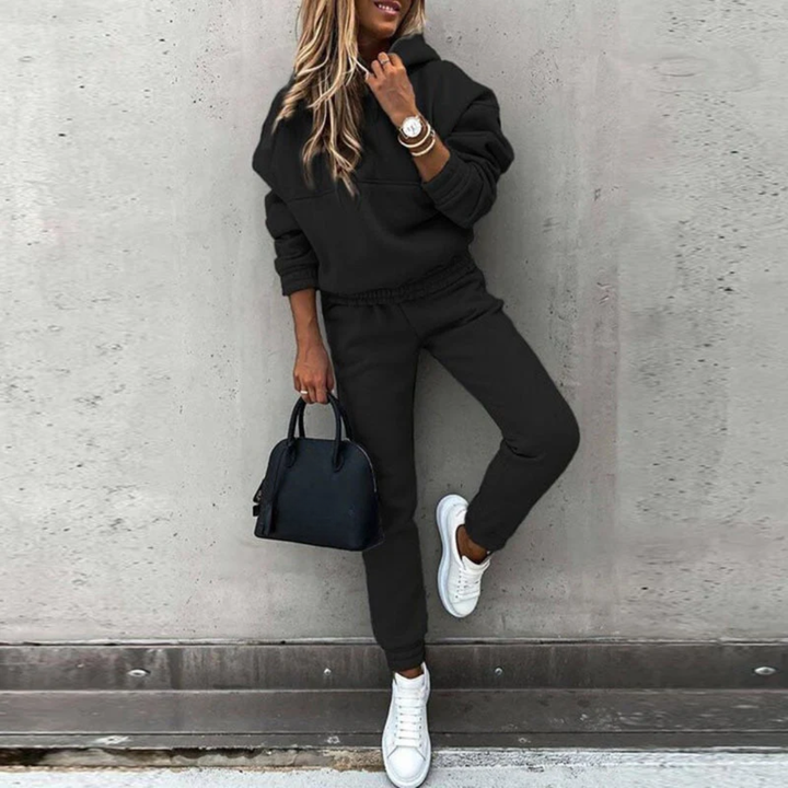 Women’s Stretch Fit Hoodie and Joggers Set