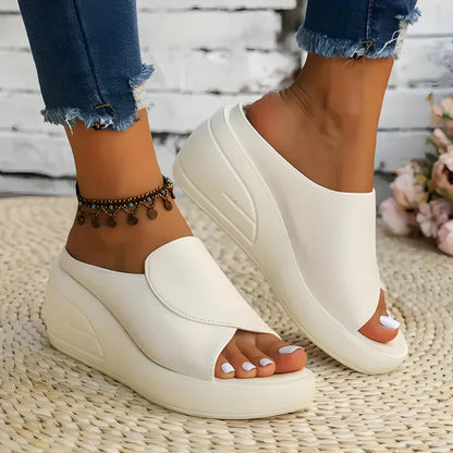 Sandalias ortopédicas sin cordones con cuña