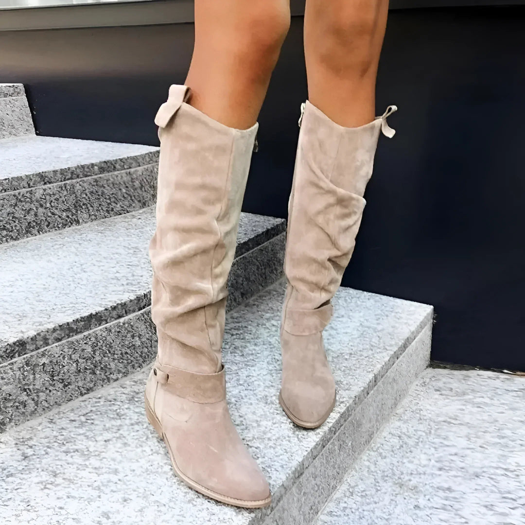 Chic Women’s Boots
