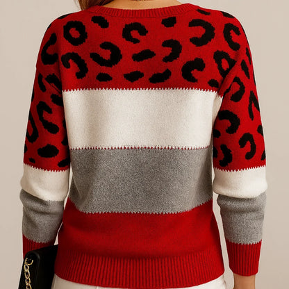 Leisure Sweater with Leopard Print