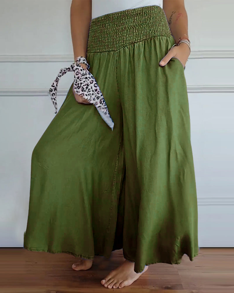 Pantalones cómodos de pierna ancha