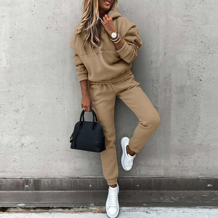 Women’s Stretch Fit Hoodie and Joggers Set