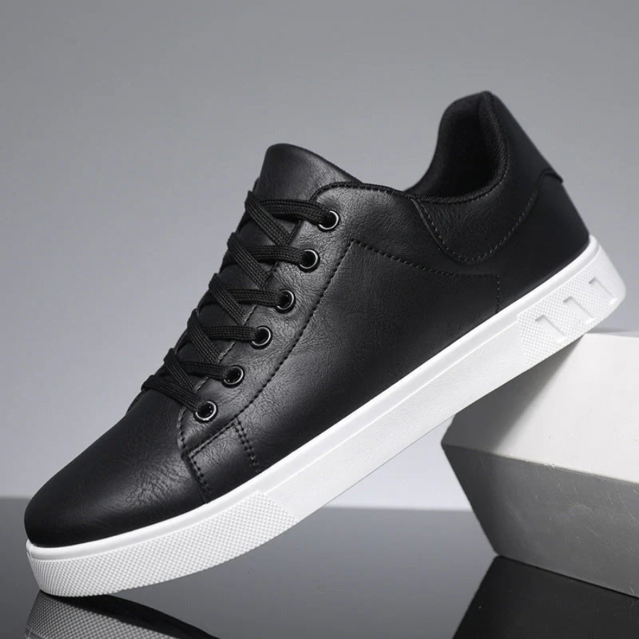 Men’s Classic Lace Up Low Top Sneakers