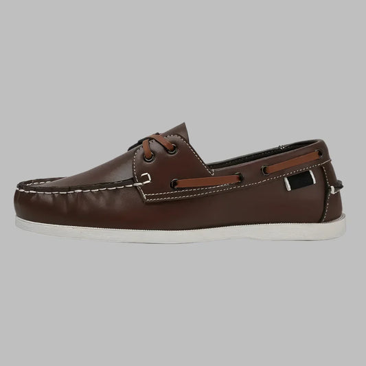 Zapatos náuticos clásicos de cuero para hombre