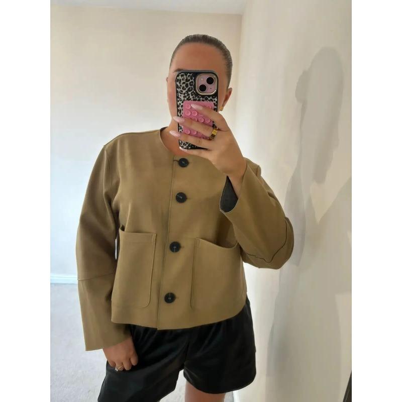 Women's Buttoned Woolen Blazer Jacket
