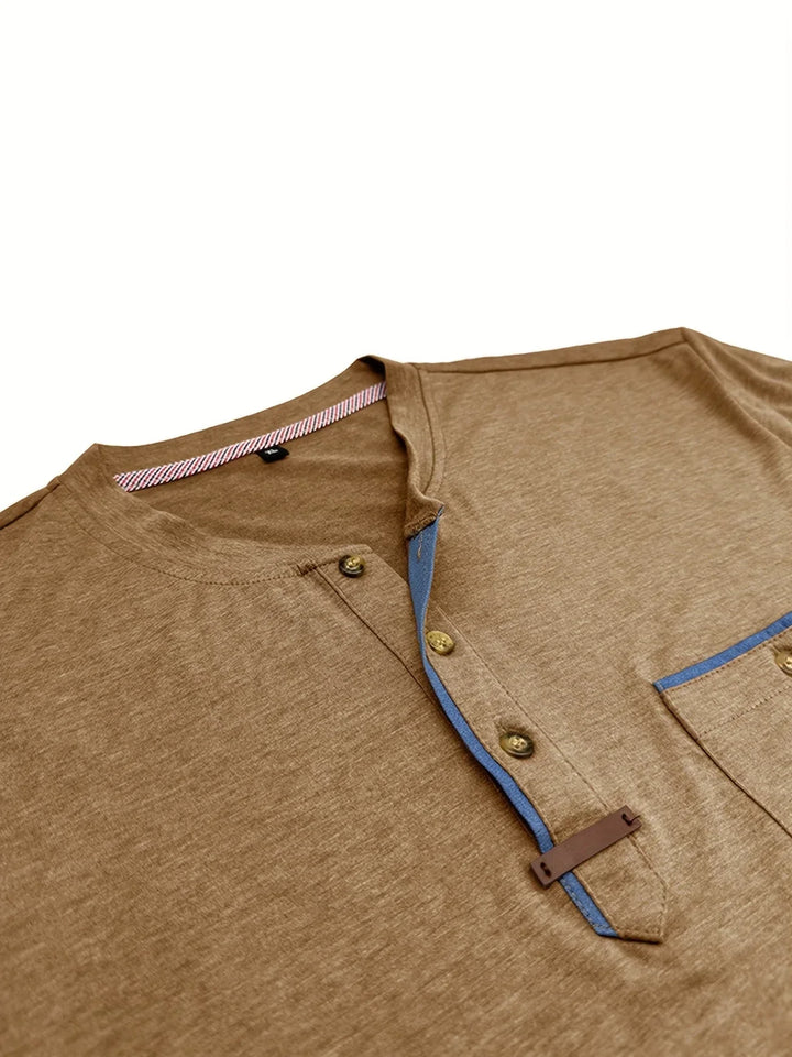 Camisa Clásica de Cuello Redondo con Bolsillo