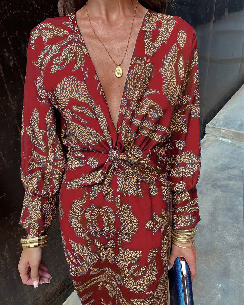 Elegant dress with floral print