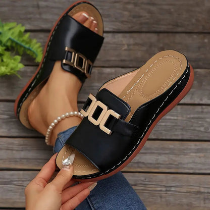 Lucerra - Strappy Sandals with Buckle
