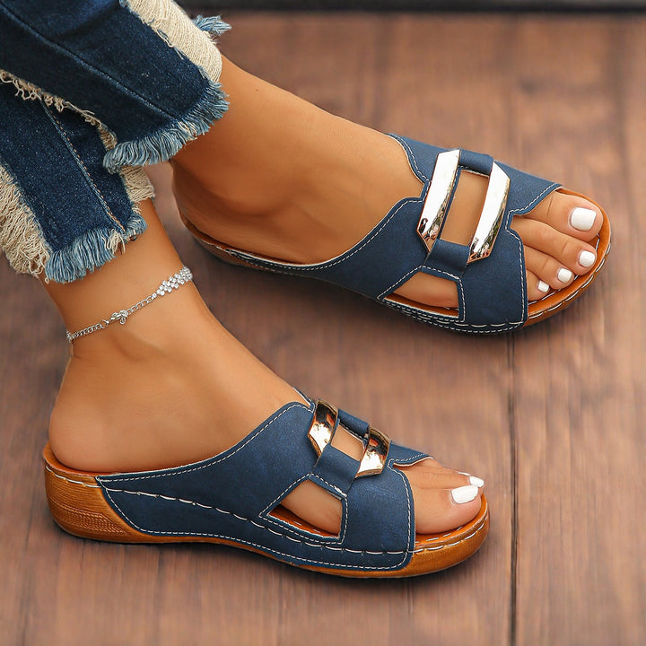 Sandalias con hebilla deslizante