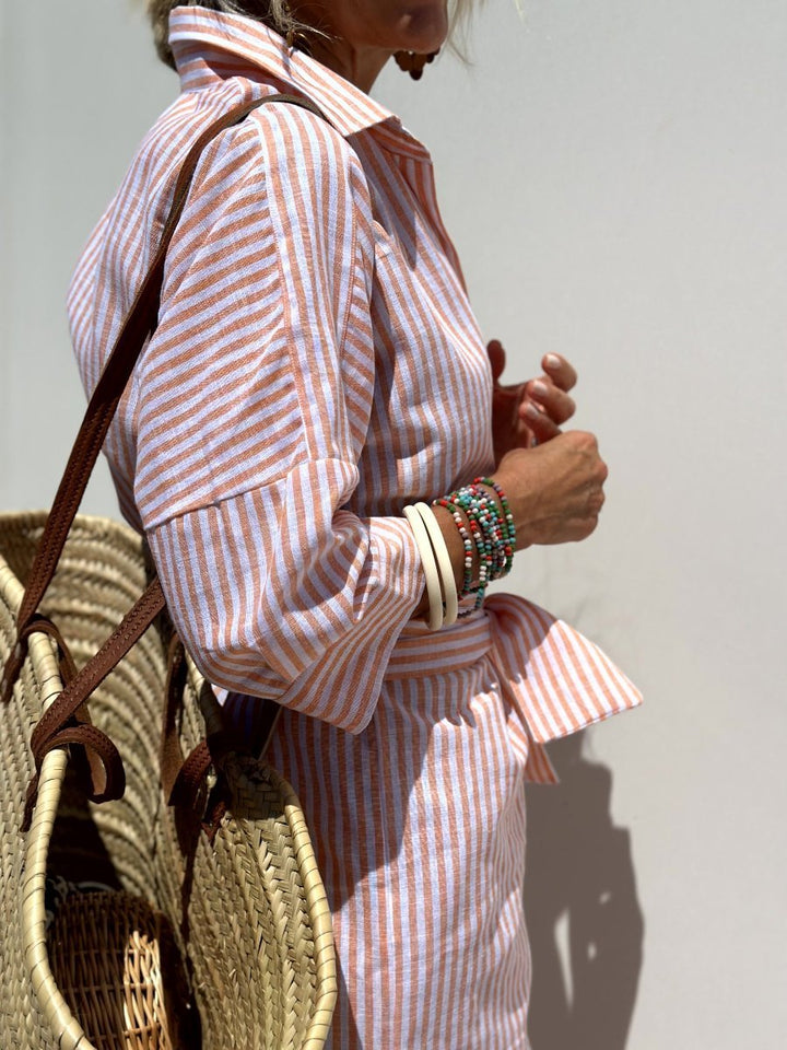 Niamh | Vestido camisero a rayas con cordones y detalles de encaje