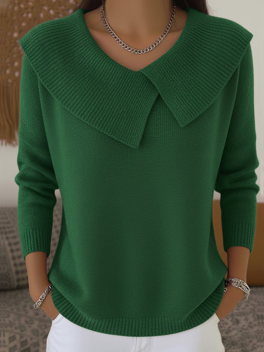 Elegant Sweater with Soft Collar