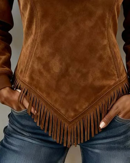 Sudadera con cuello de media cremallera, diseño asimétrico y detalle de flecos