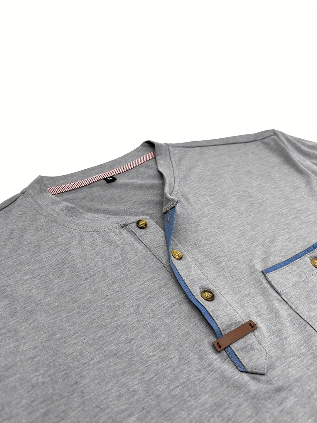 Camisa Clásica de Cuello Redondo con Bolsillo
