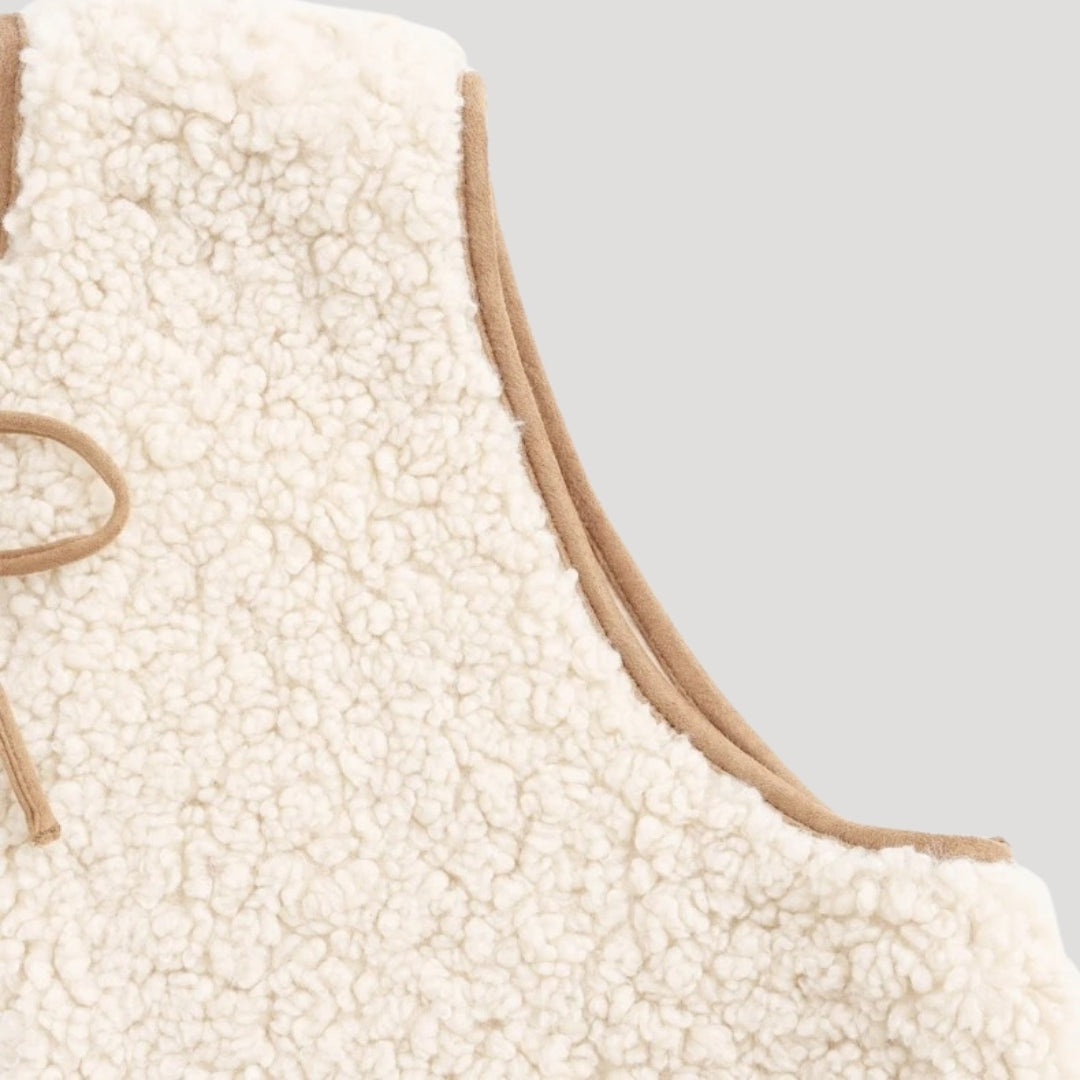 Women’s Spring Tie-Front Cozy Vest