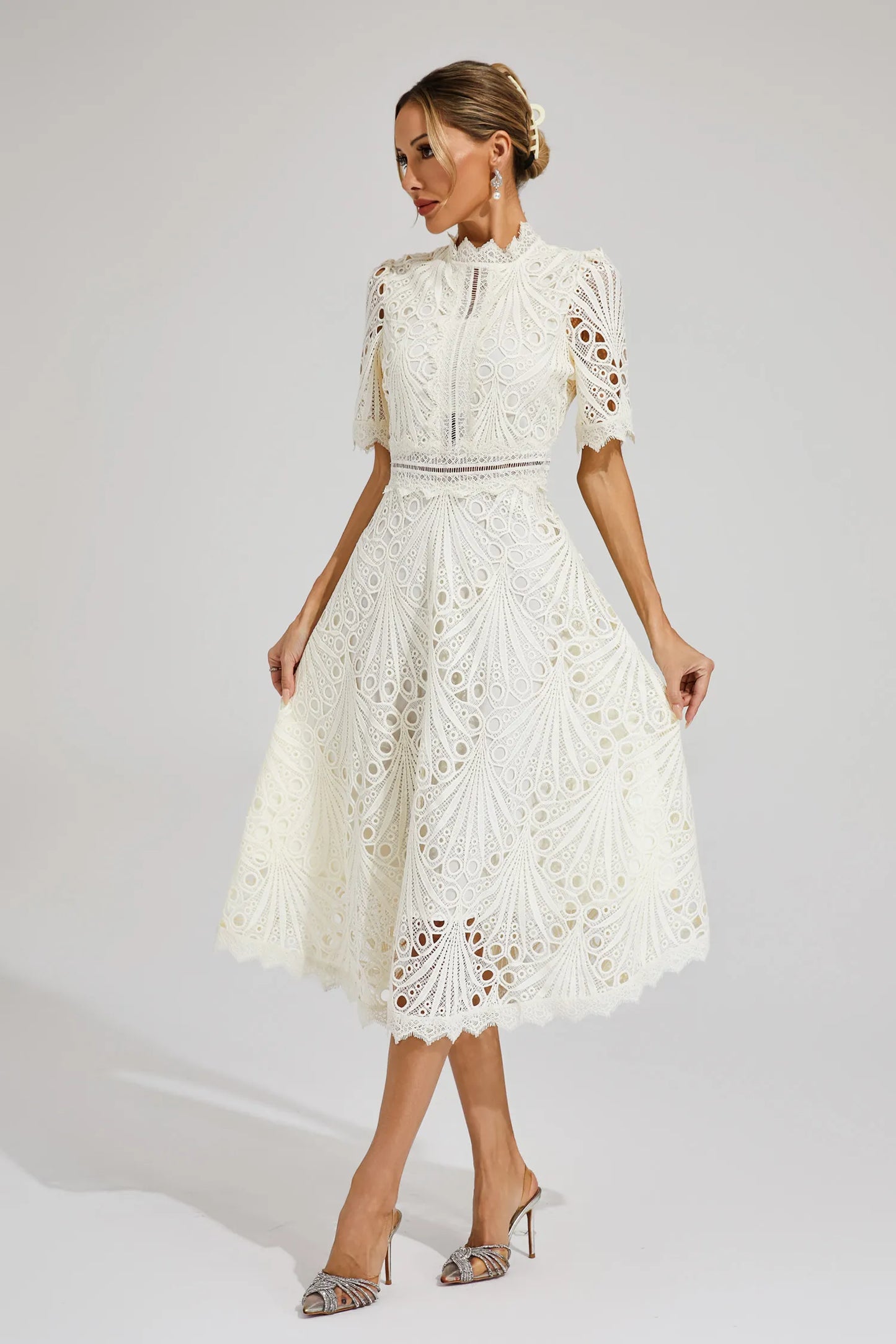 Women’s Chic Lace Midi Dress