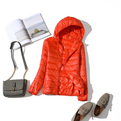 Chaqueta de invierno corta con cremallera frontal para mujer