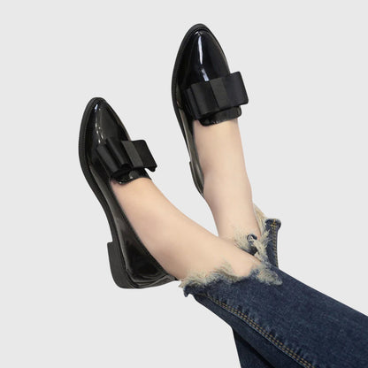 Timeless Rounded Toe Comfort Loafers