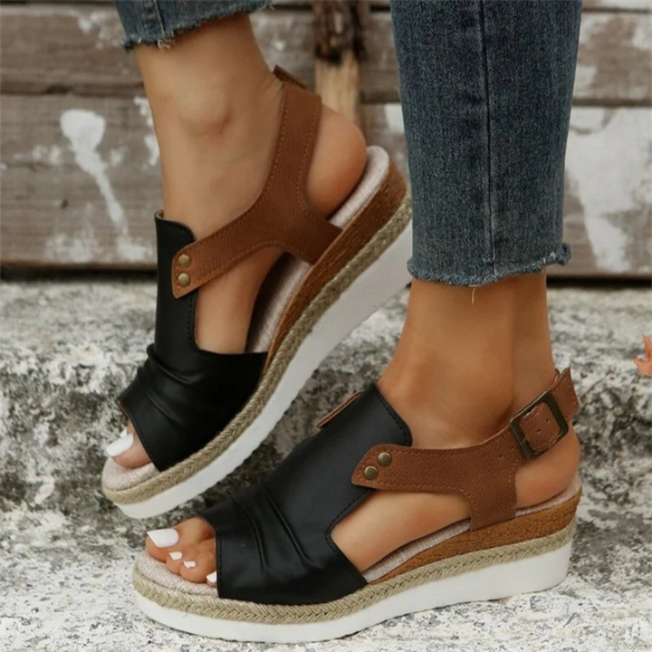 Sandalias casuales de tacón cuadrado Ravenna