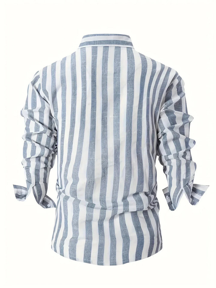Camisa clásica de verano a rayas