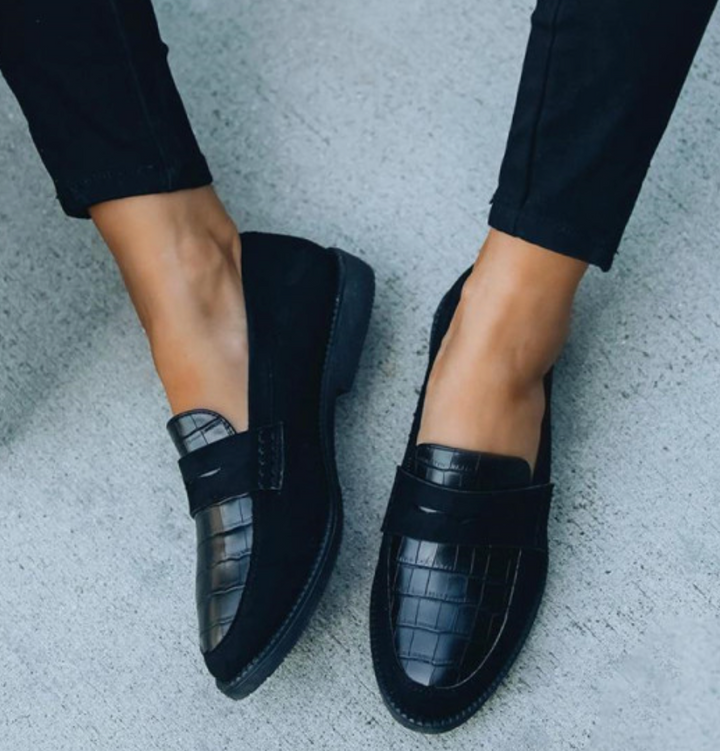 Crocodile Texture Loafers for Women Fashion
