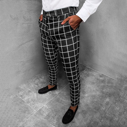 Pantalones de hombre entallados con diseño de cuadrícula