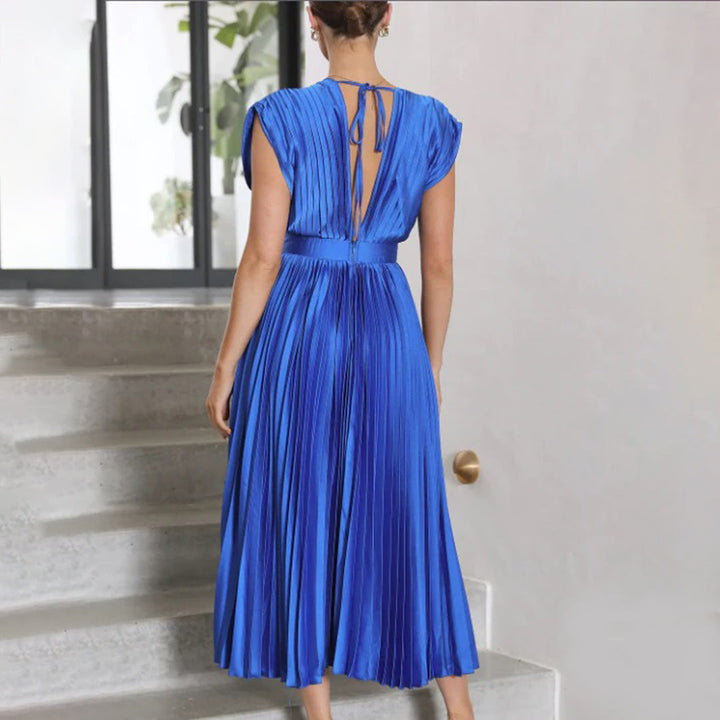 Vestido midi plisado atemporal