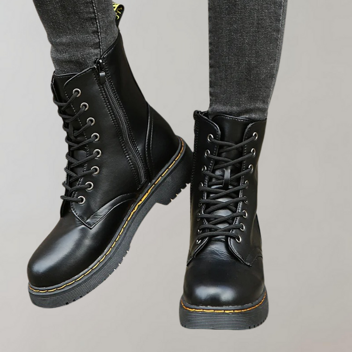 Men’s Lace-Up Leather Combat Boots