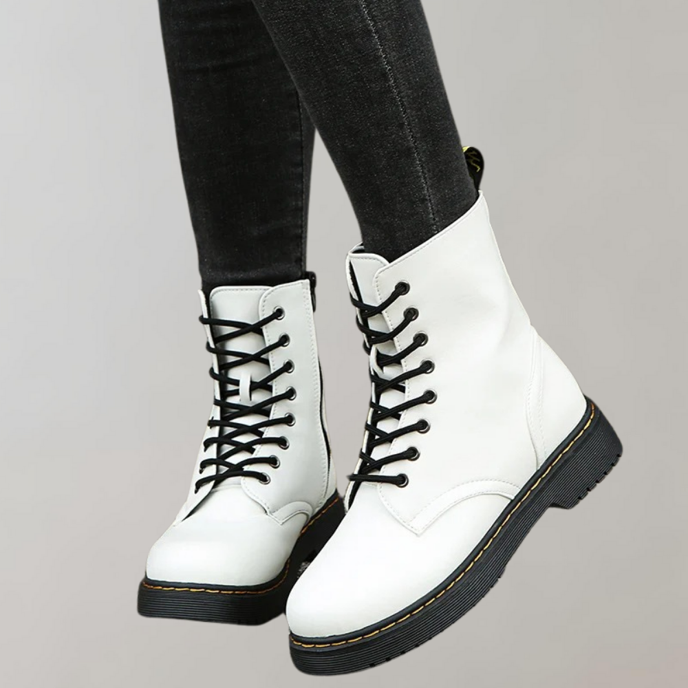 Men’s Lace-Up Leather Combat Boots