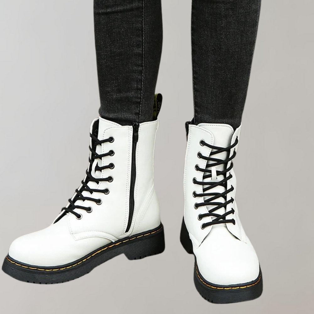 Men’s Lace-Up Leather Combat Boots