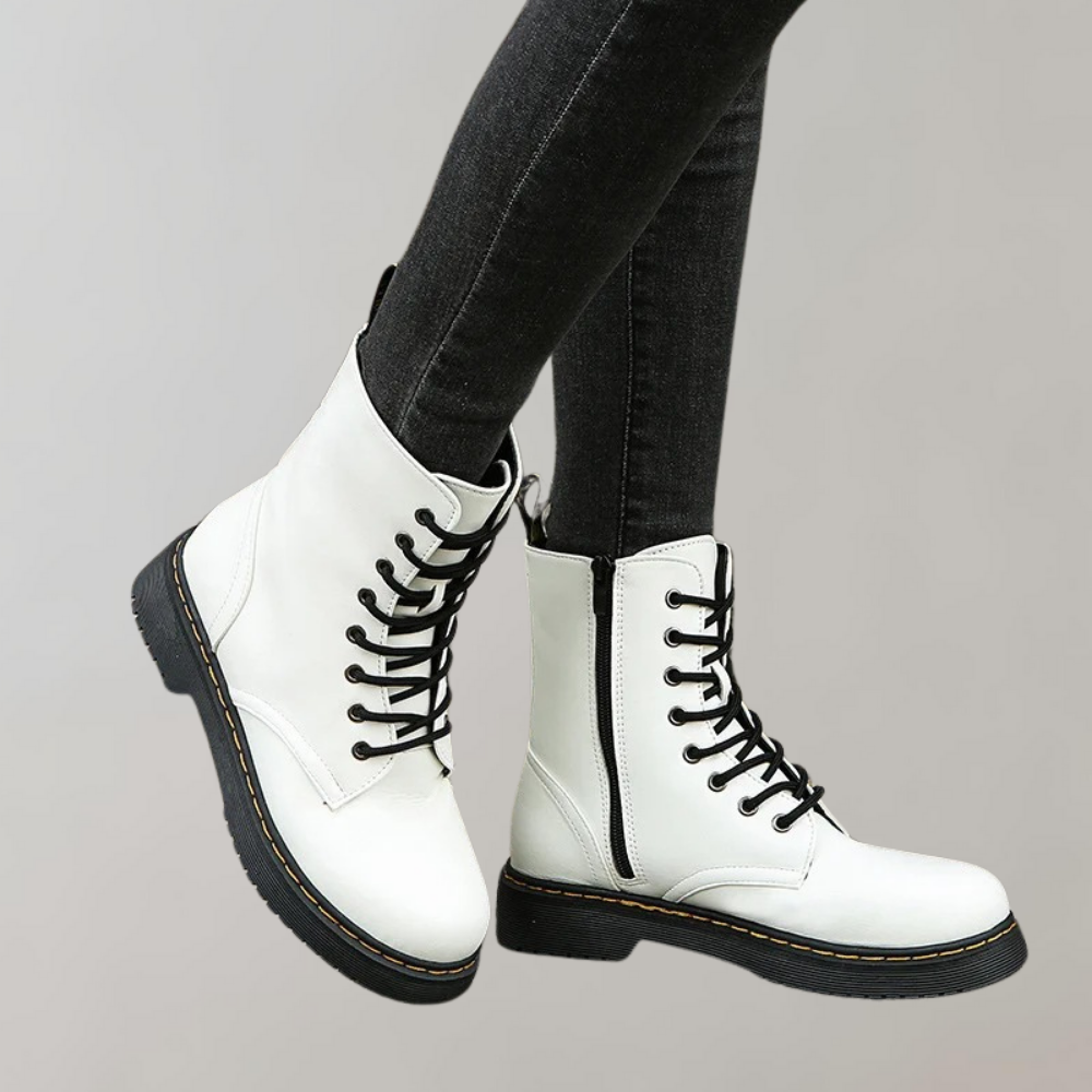 Men’s Lace-Up Leather Combat Boots