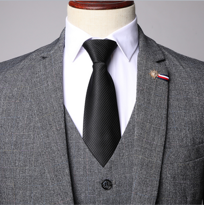 Classic Slim Fit 3-Piece Suit