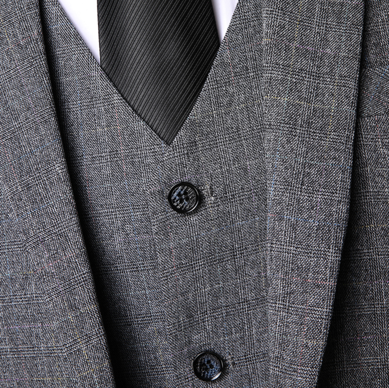 Classic Slim Fit 3-Piece Suit