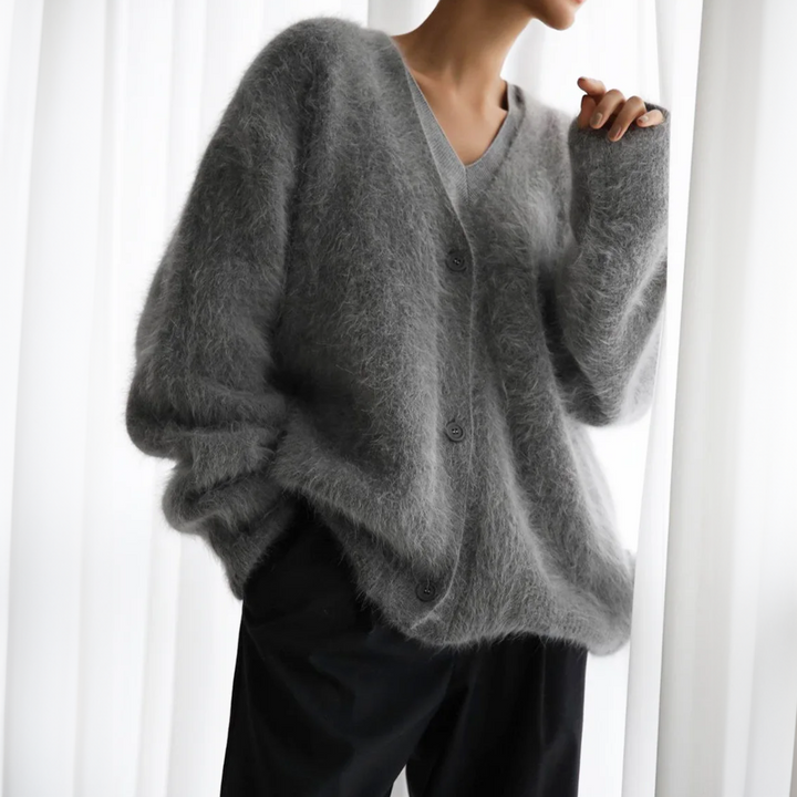 Women’s Relaxed Fit Fluffy Knit Cardigan