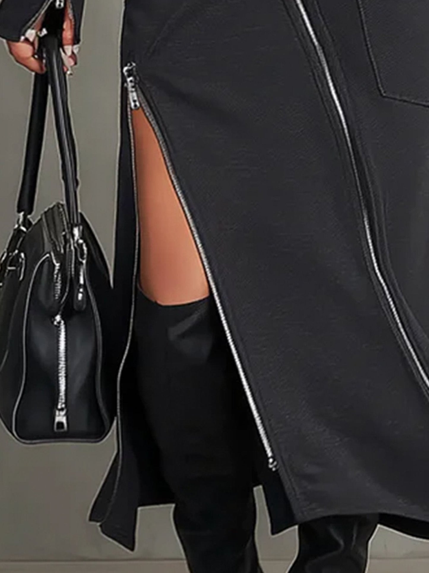 Vivian | Polyester-Blend High-Neck Zip-Pocket Set